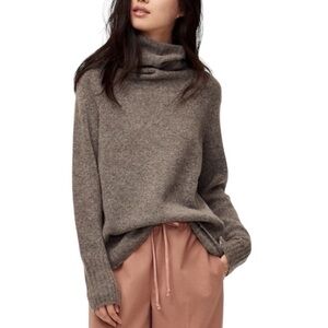 Aritzia The Group by Babaton Plutarch Sweater